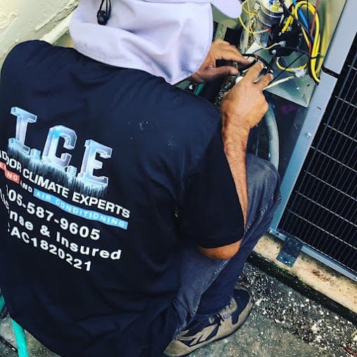 tech working on ac